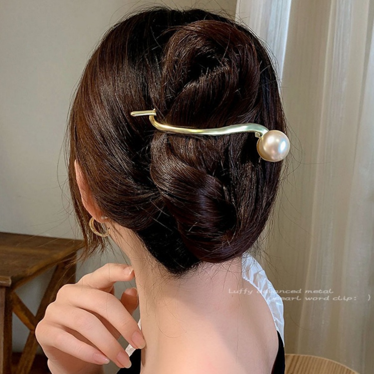 Elegant Glitter Pearl Hair Cli - Korean Daily Lifestyle recension och pris